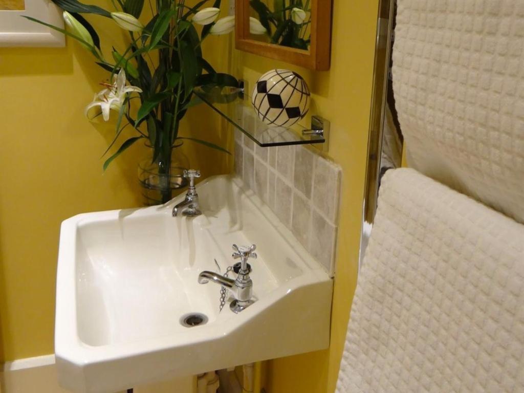 Bed and Breakfast Heyford House Lower Heyford Номер фото